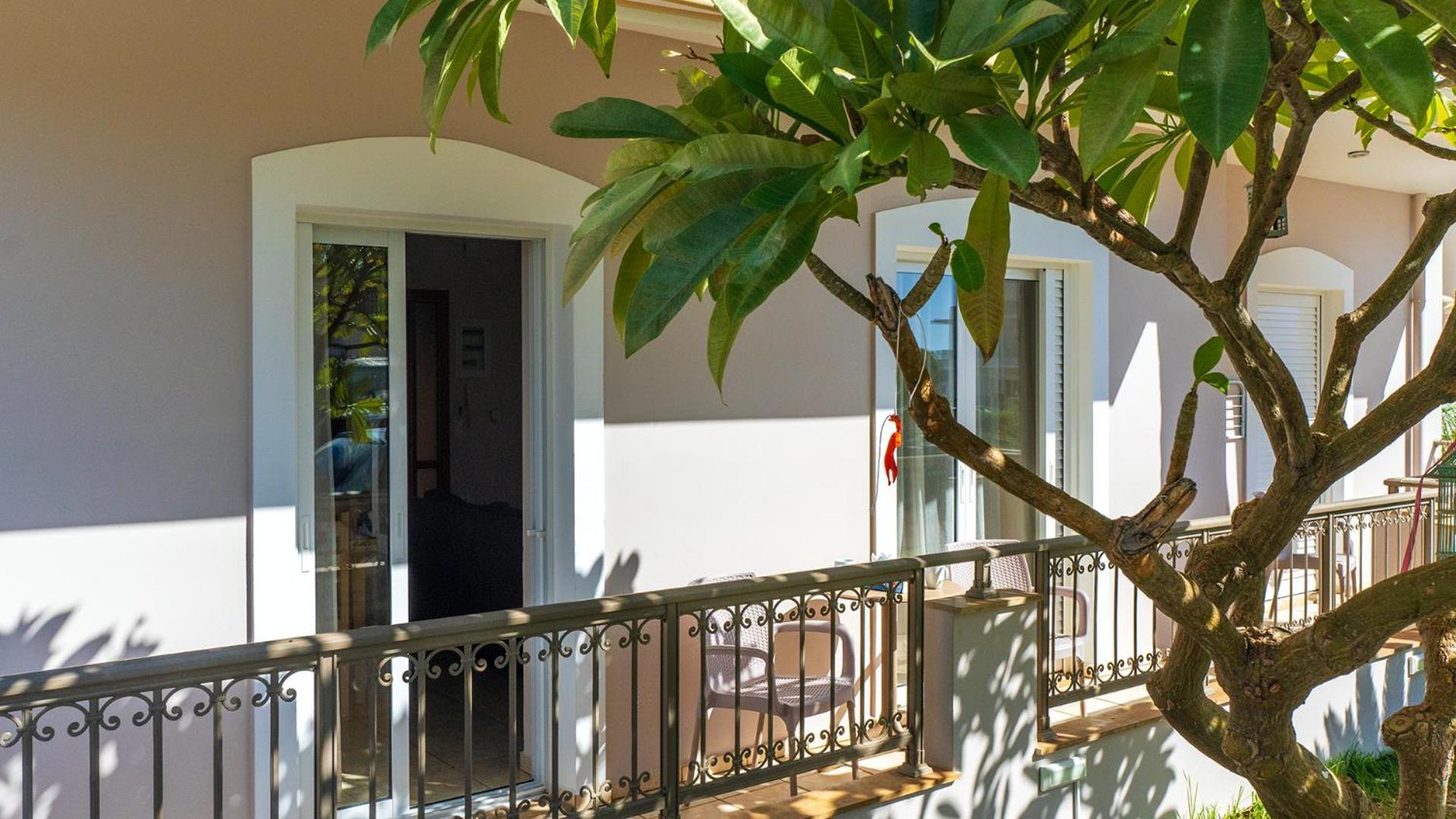 Vakakis-Me Apartments Palaiochora Eksteriør billede