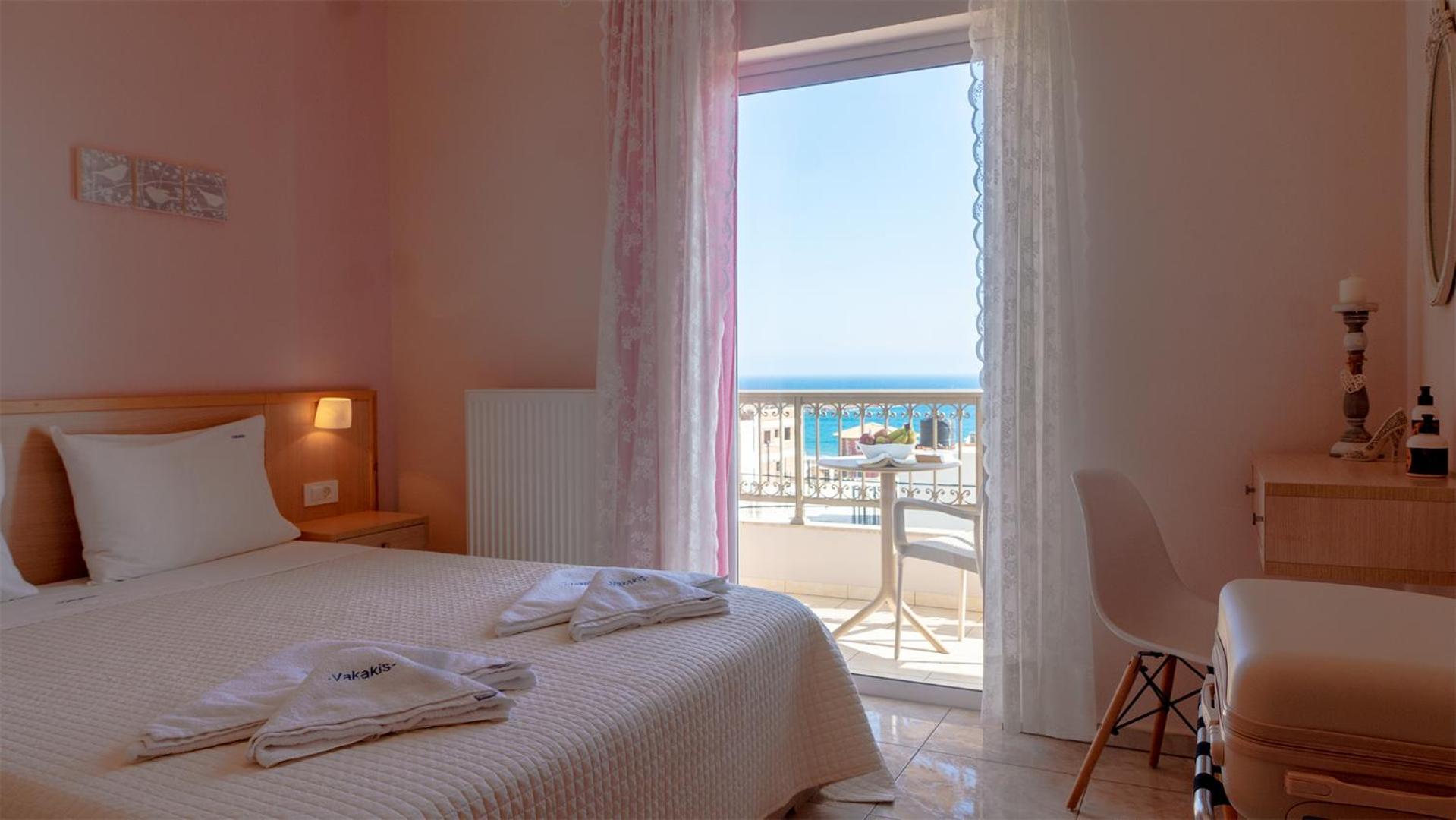 Vakakis-Me Apartments Palaiochora Eksteriør billede
