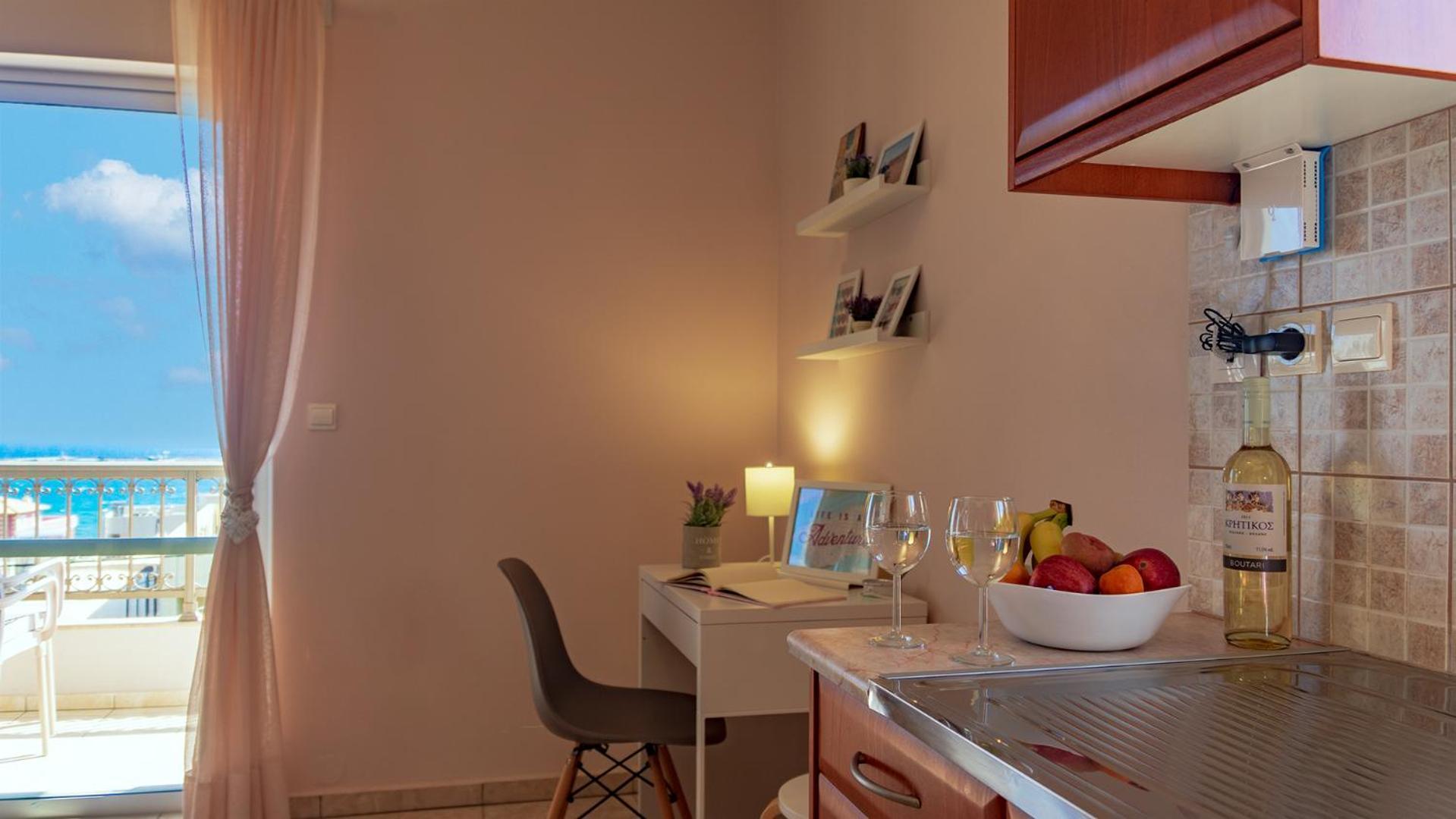 Vakakis-Me Apartments Palaiochora Eksteriør billede