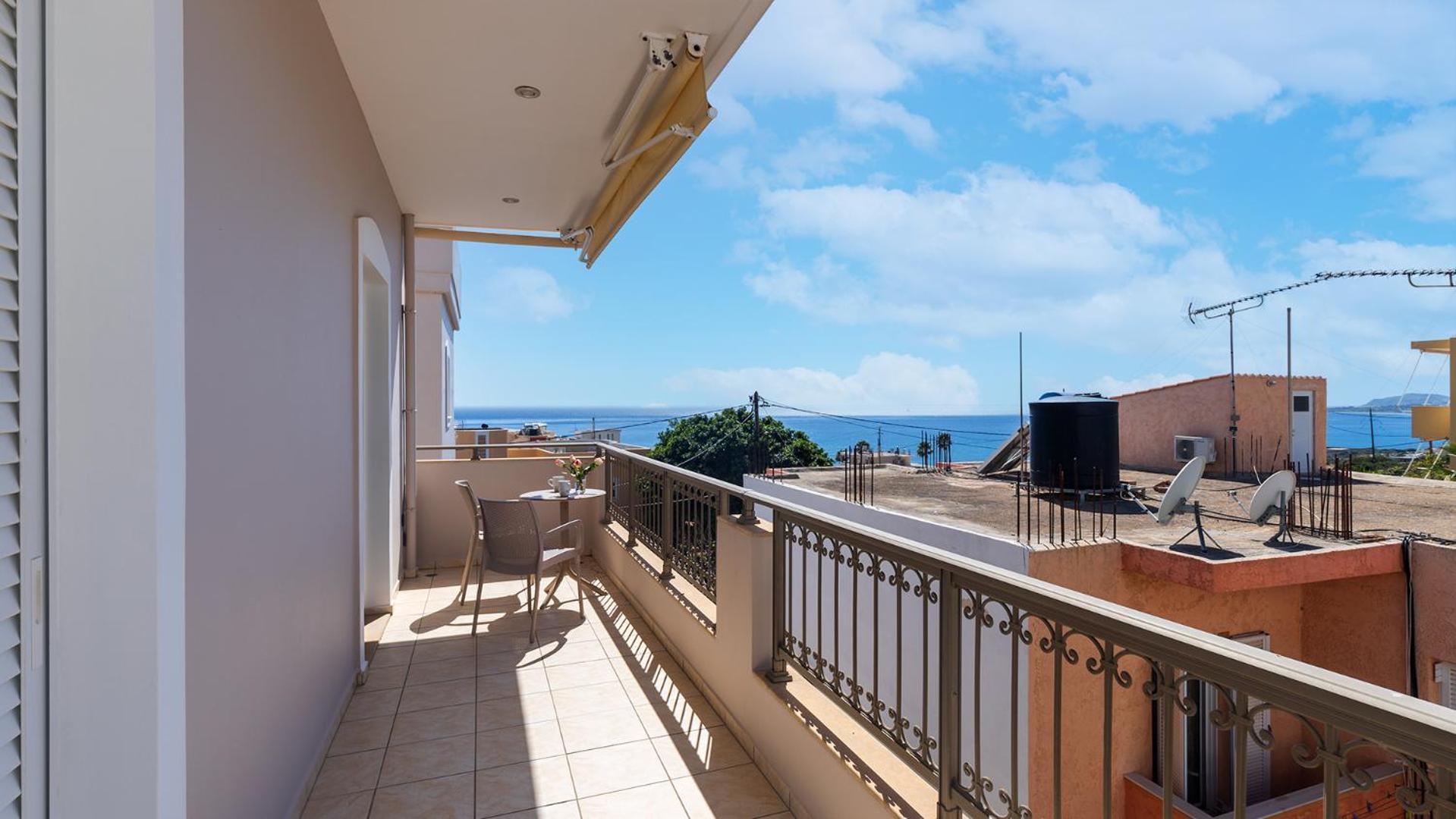 Vakakis-Me Apartments Palaiochora Eksteriør billede